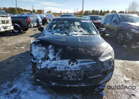 2016 Hyundai Veloster z USA, uszkodzony, nr VIN KMHTC6AD1GU262391